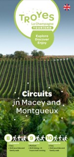 Hiking in Macey Montgueux